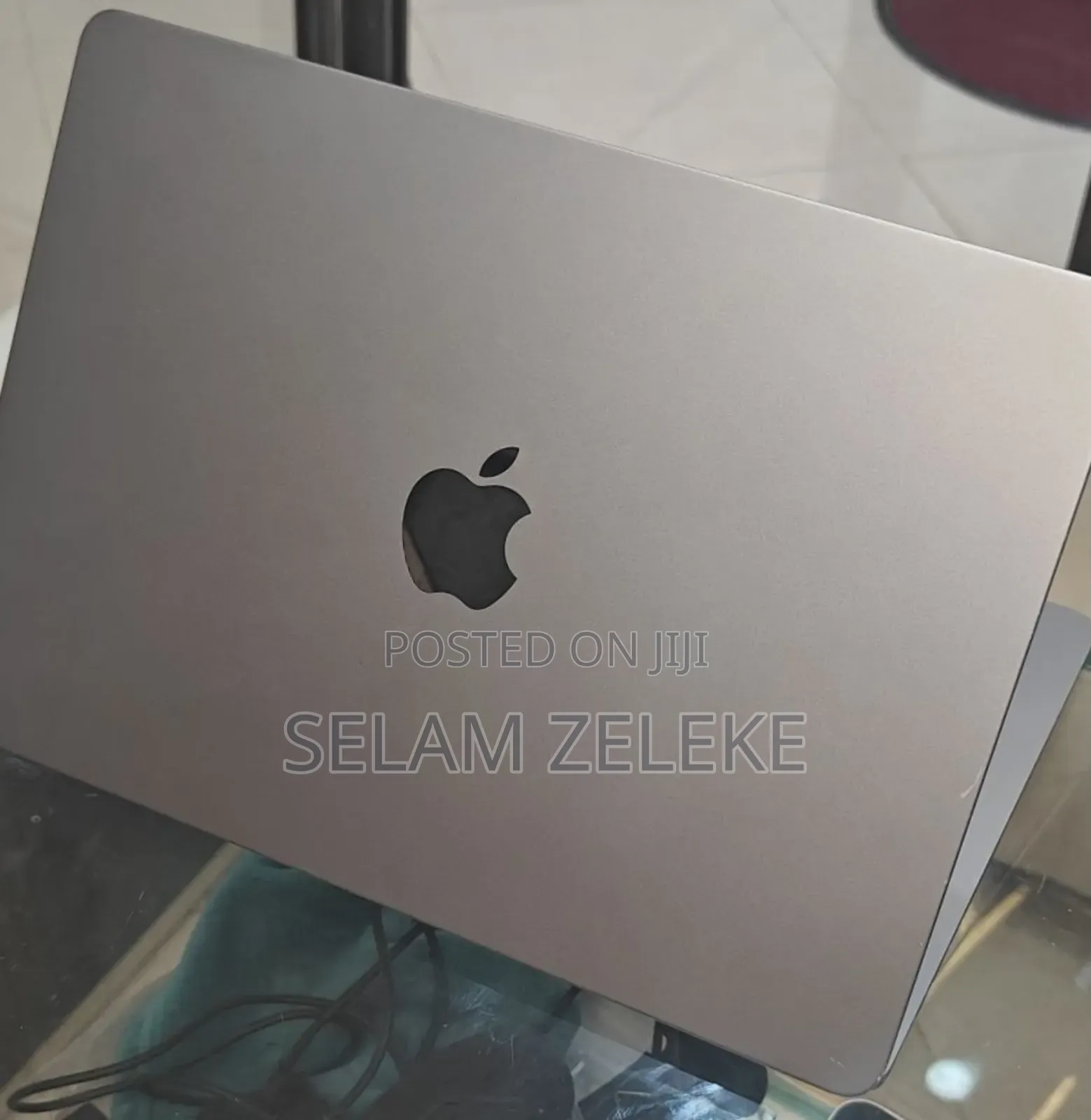 New Laptop Apple MacBook Air 2022 M2 8GB Intel Core i5 SSD 512GB