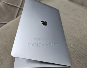 New Laptop Apple MacBook Pro 2019 32GB Intel Core i9 SSD 1T