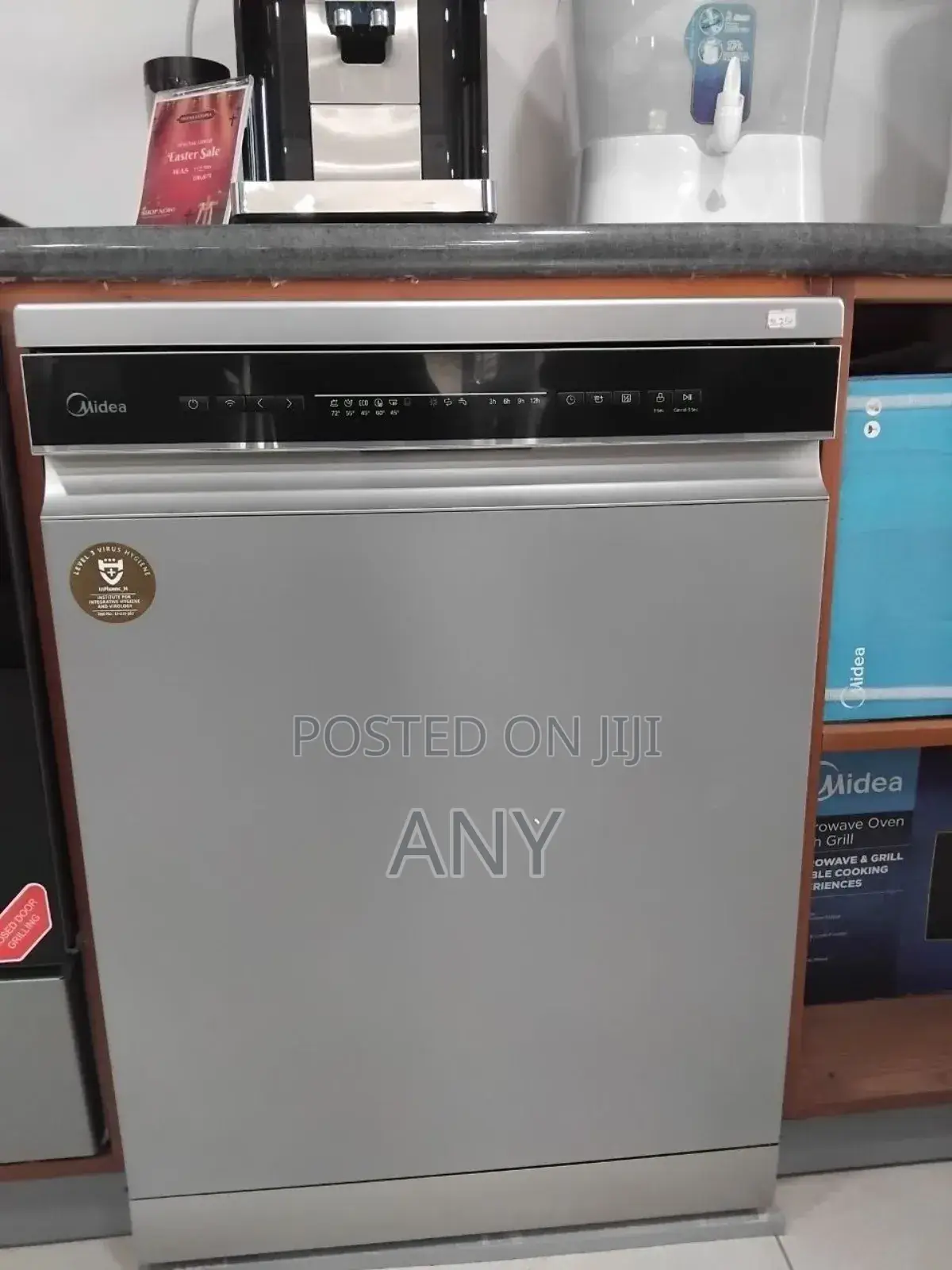 Dish Washer (እቃ ማጠቢያ ማሽን)