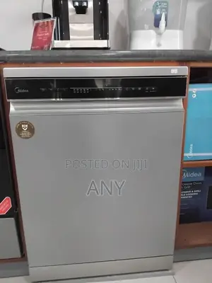 Dish Washer (እቃ ማጠቢያ ማሽን)