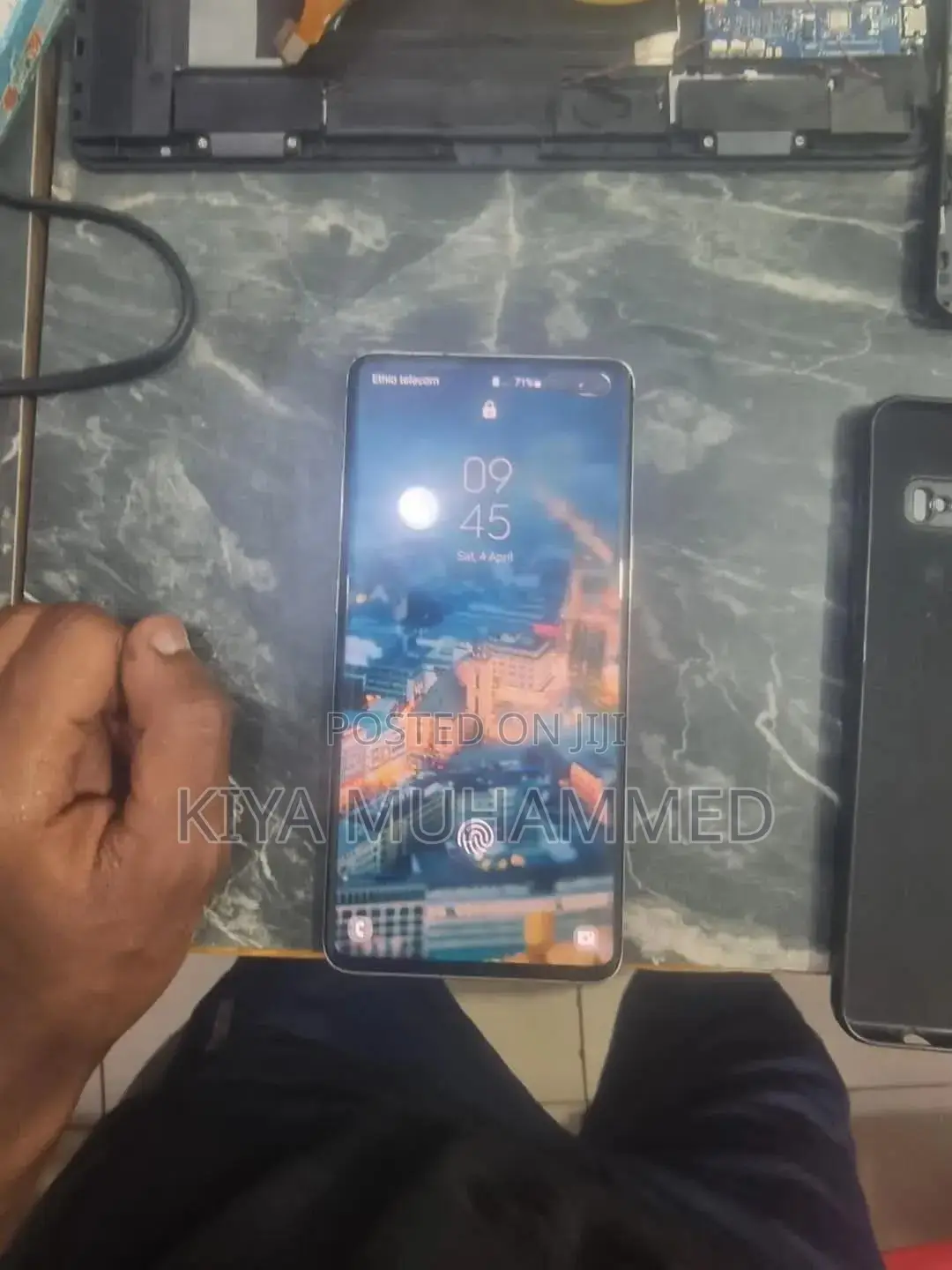 New Samsung Galaxy S10 5G 256 GB White