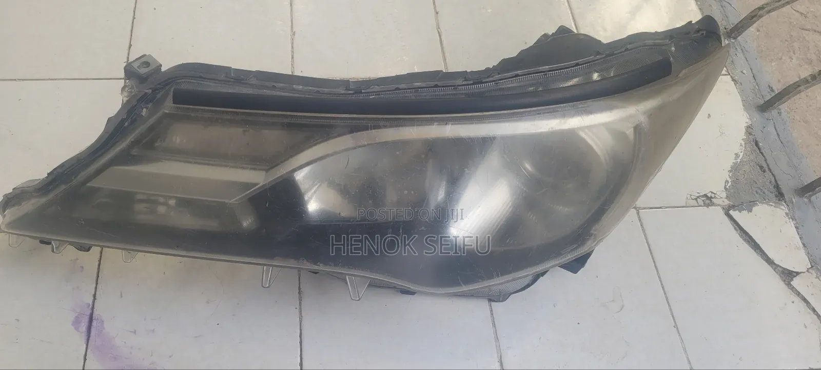 Toyota Rav4 2015 Headlight