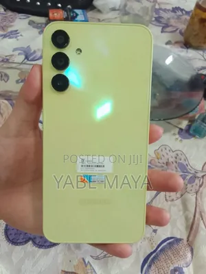 New Samsung Galaxy A16 5G 128 GB Yellow