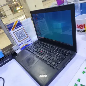 Laptop Lenovo ThinkPad X240 4GB Intel Core i5 HDD 500GB