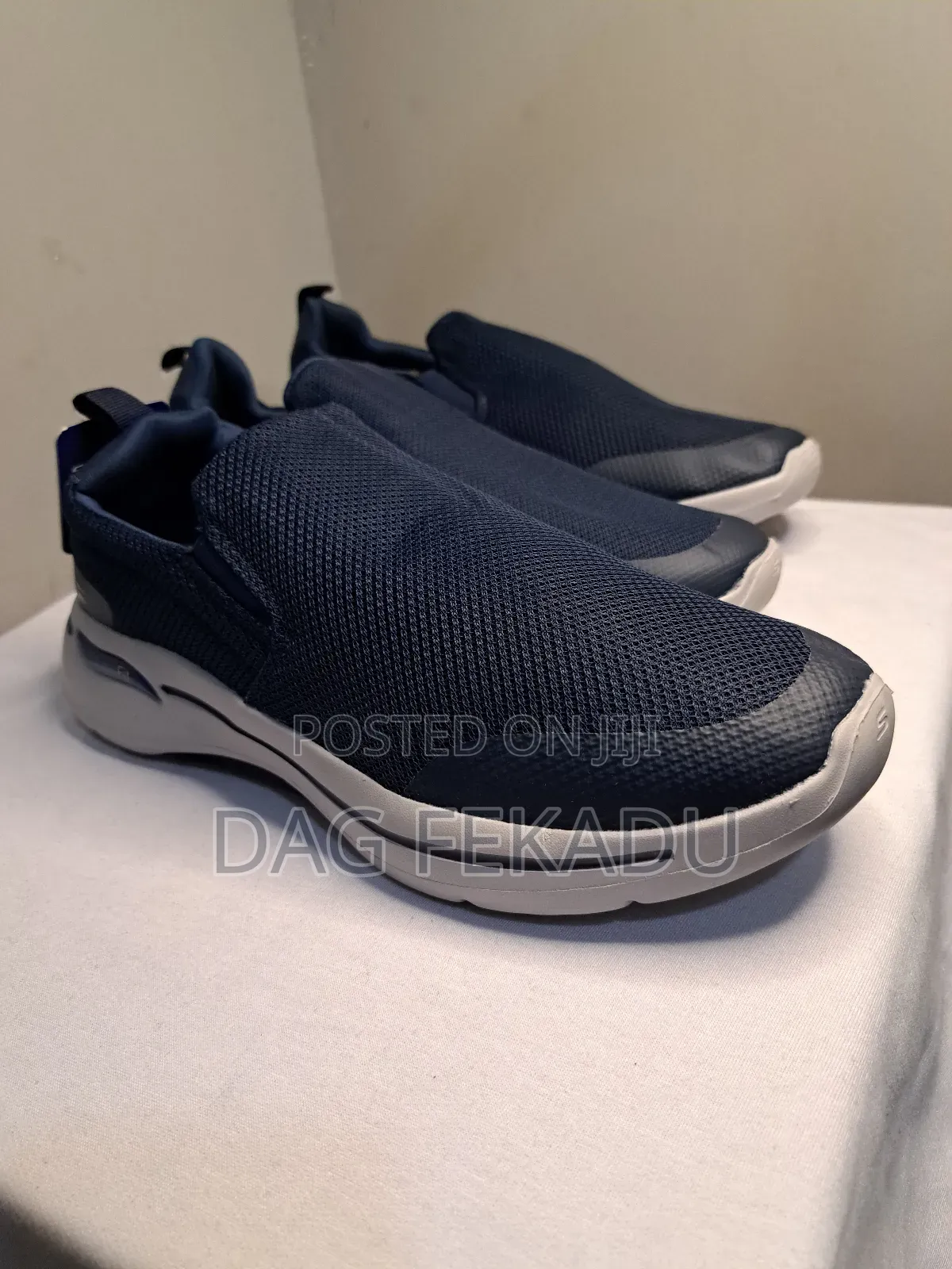 Sskechers Arch Fit