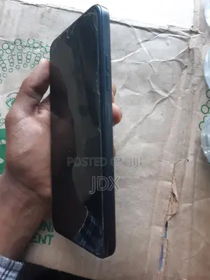Tecno Spark 30C 128 GB Black