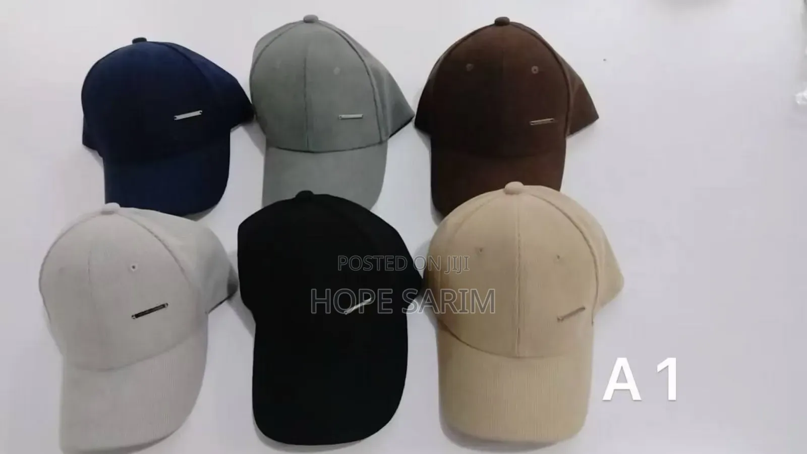 Brand New Plain Unisex Baseball Caps