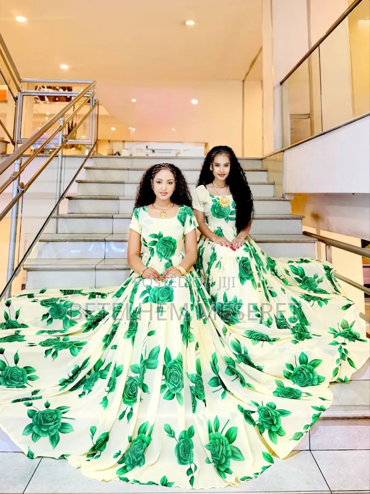 ቅመሜ ሽፎን ማንኛዉንም የባህል አልባሳት ሹፎኖች እና ጥልፎች ለማንኛውም የድሜ ክልል