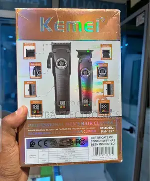 Kemei Km-1827 Professional Men's Hair Clipper. Key
