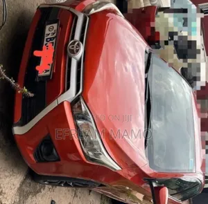 Toyota Yaris 2015