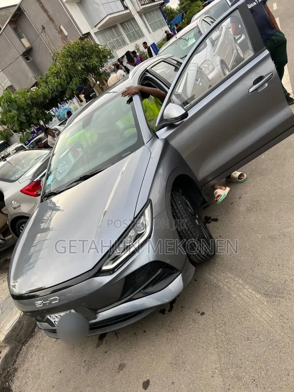 BYD E2 43 kWh 94 hp FWD 2025 Gray