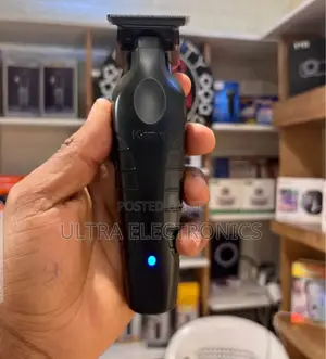 የፀጉር ማሽን Clipper. Features: It Is a Professional-Grade Trimm