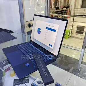 New Laptop HP OmniBook 7 14" 32GB Intel Core Ultra 7 SSD 1T