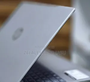 New Laptop HP Pavilion 15 8GB Intel Core Ultra 5 SSD 512GB