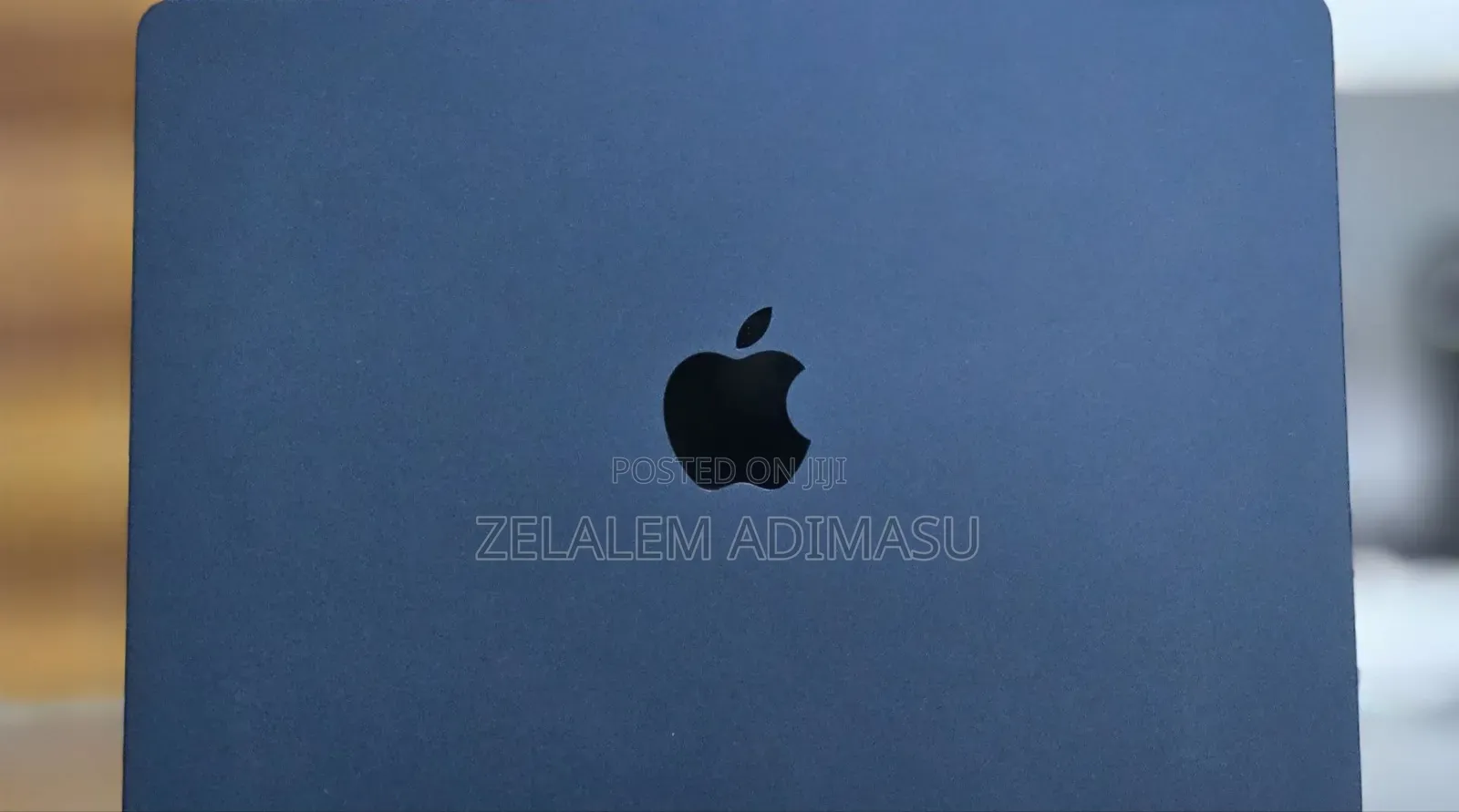 New Laptop Apple MacBook Air 2025 M4 13-inch 16GB Apple M4 SSD 256GB