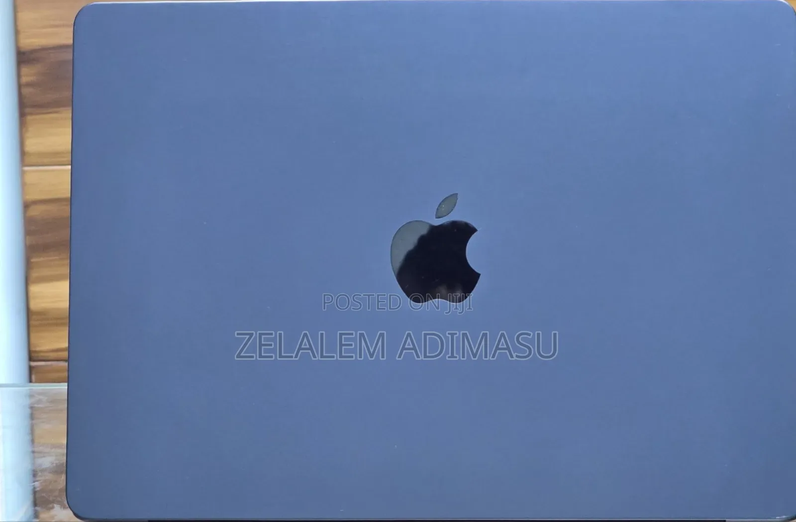 New Laptop Apple MacBook Air 2025 M4 13-inch 16GB Apple M4 SSD 256GB