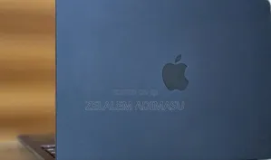 New Laptop Apple MacBook Air 2025 M4 13-inch 16GB Apple M4 SSD 256GB