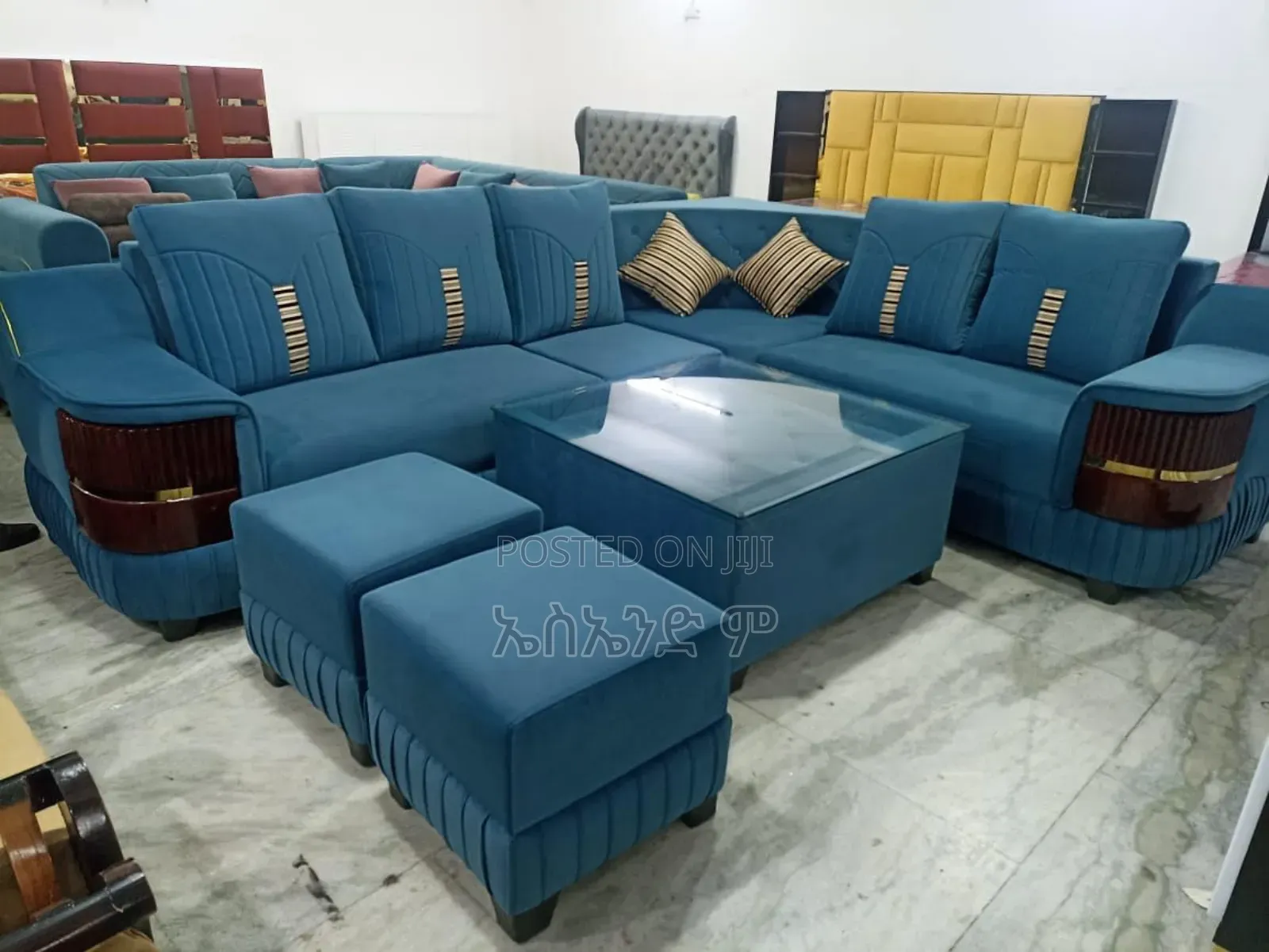 Visually Rich Sofa With Table