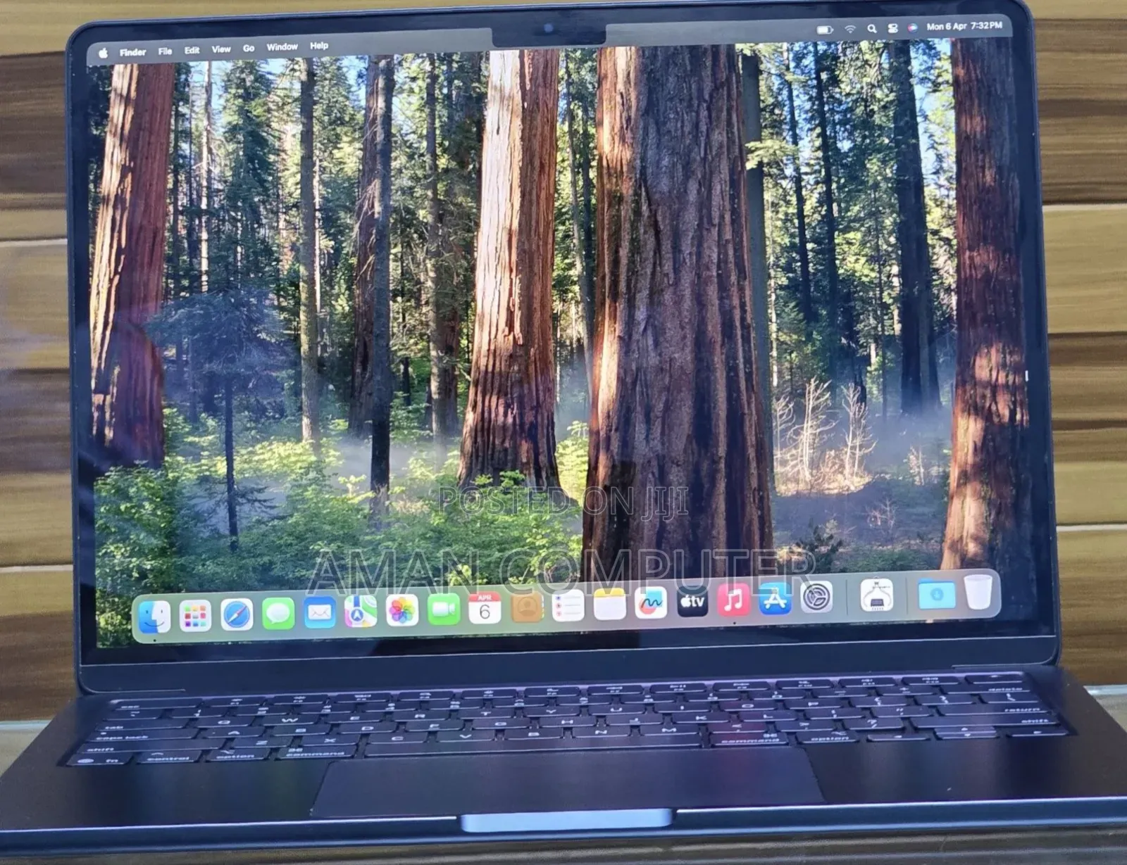 New Laptop Apple MacBook Air 2025 M4 15-inch 16GB Apple M4 SSD 256GB
