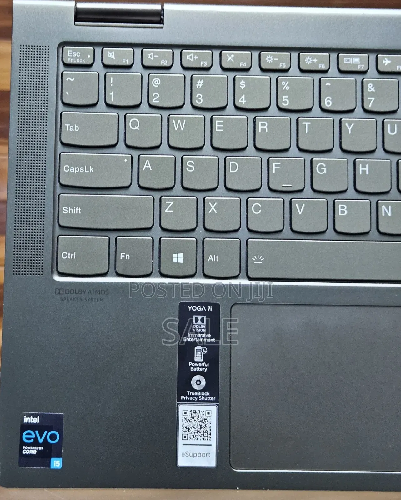 New Laptop Lenovo Yoga 7i 12GB Intel Core i7 SSD 512GB