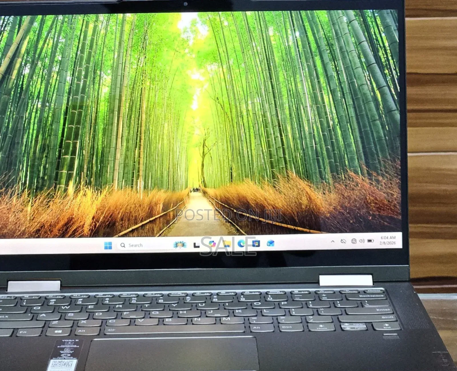 New Laptop Lenovo Yoga 7i 12GB Intel Core i7 SSD 512GB