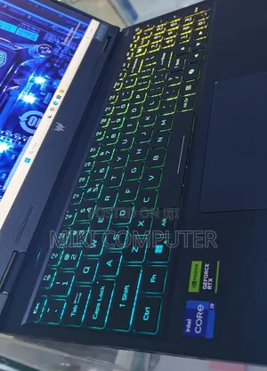 New Laptop Acer Predator Helios Neo 16 16GB Intel Core i9 SSD 1T