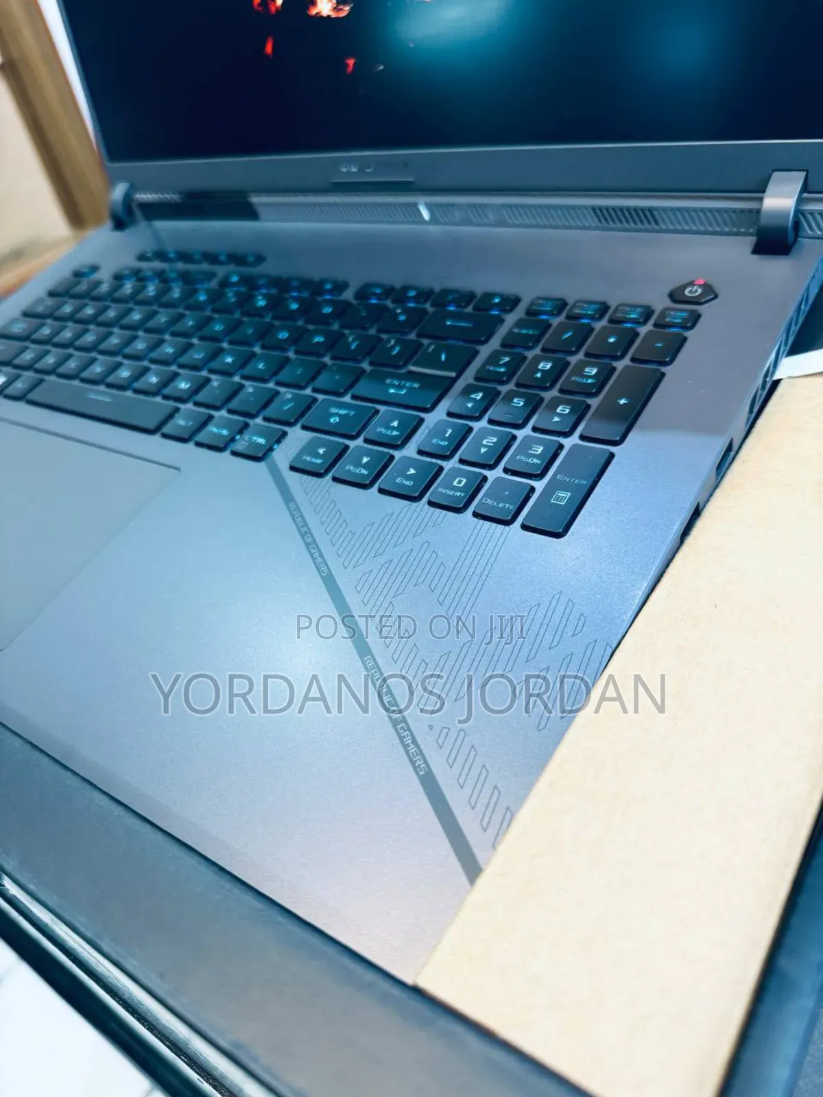 New Laptop Asus ROG Strix G17 16GB Intel Core i9 SSD 1T
