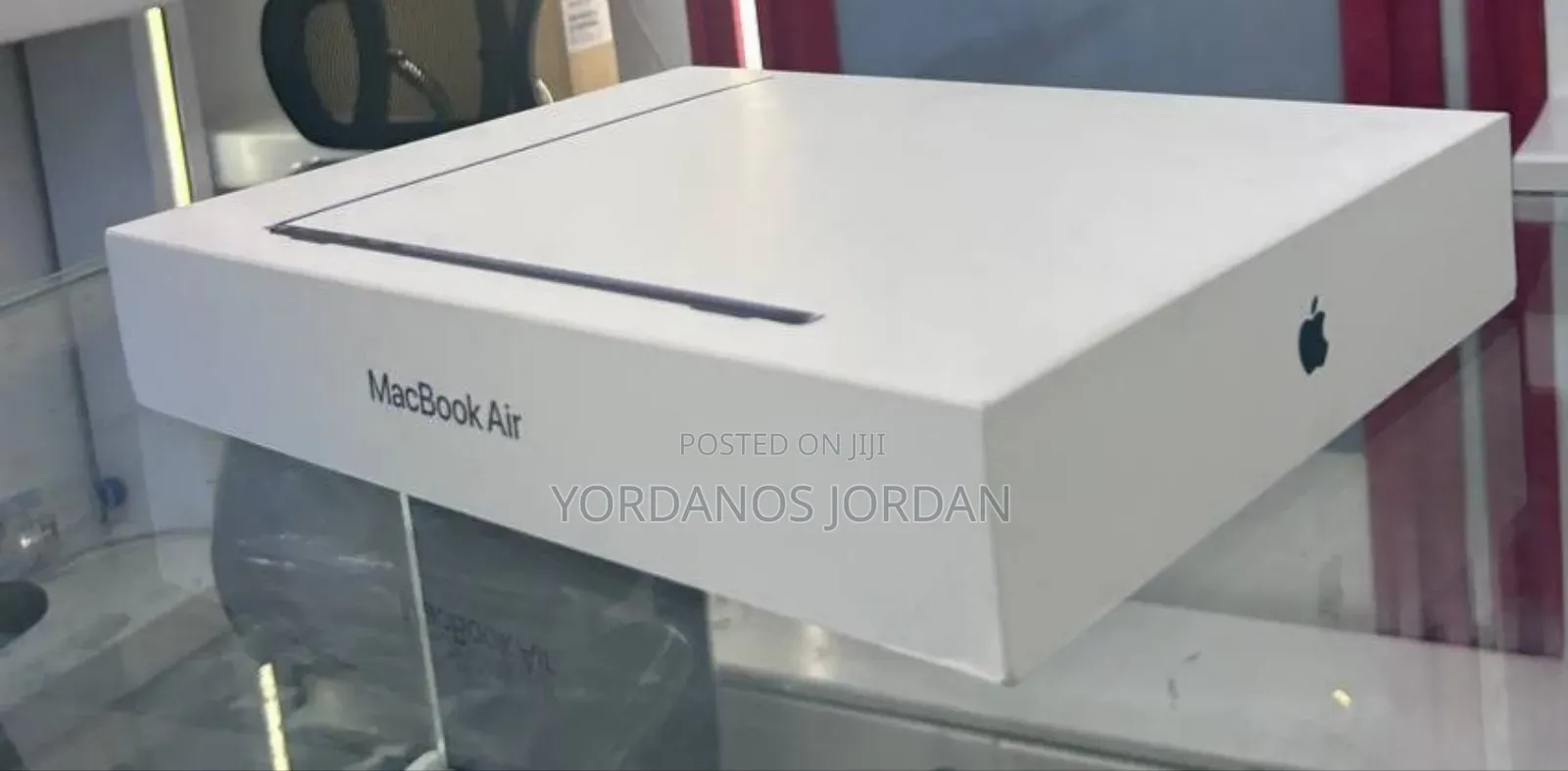 New Laptop Apple MacBook Air 2026 M5 13-inch 16GB Apple M5 SSD 512GB