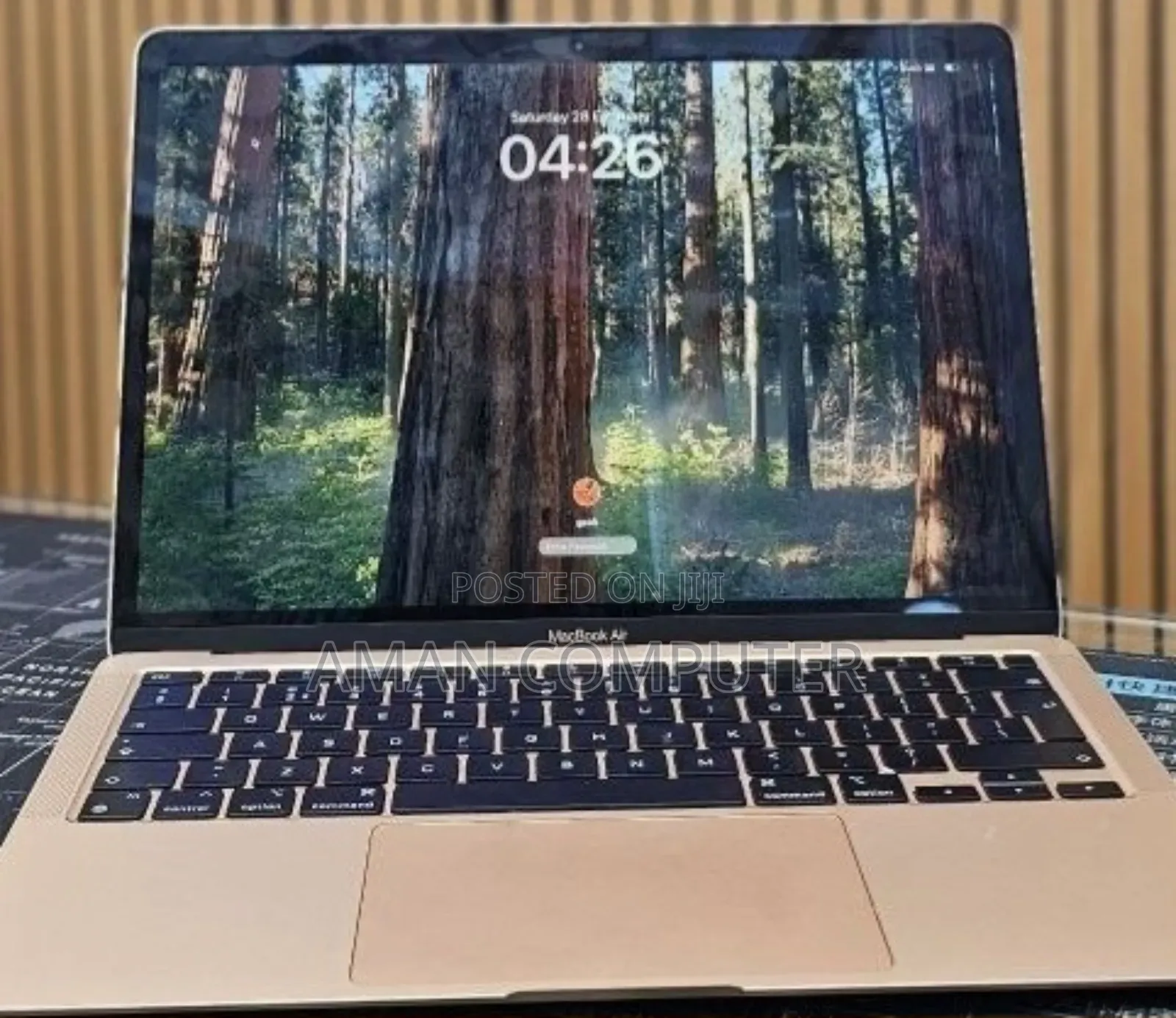 New Laptop Apple MacBook Air 2020 M1 8GB Apple M1 SSD 256GB