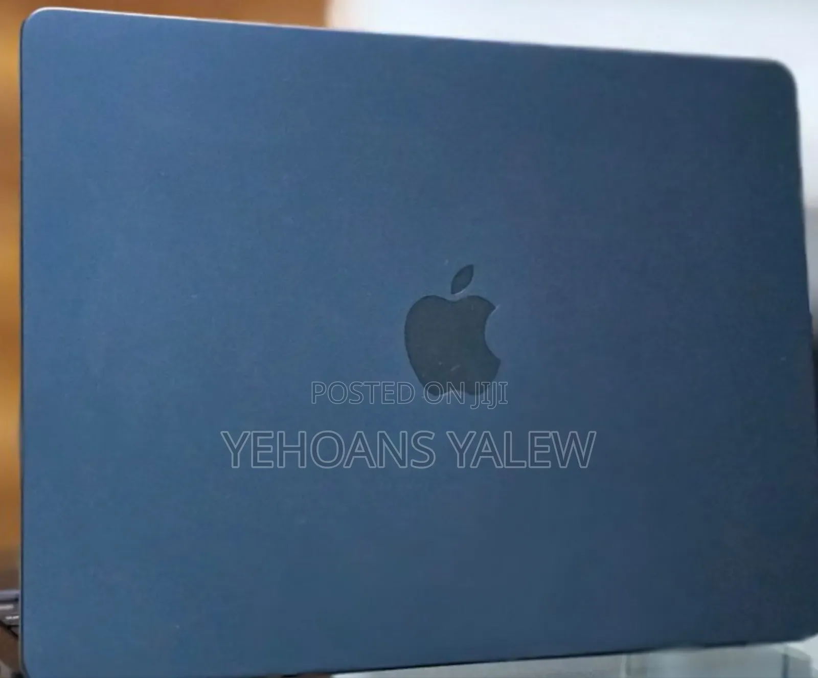 New Laptop Apple MacBook Air 2025 M4 13-inch 16GB Apple M4 SSD 256GB