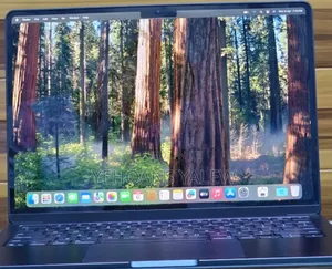 New Laptop Apple MacBook Air 2025 M4 13-inch 16GB Apple M4 SSD 256GB