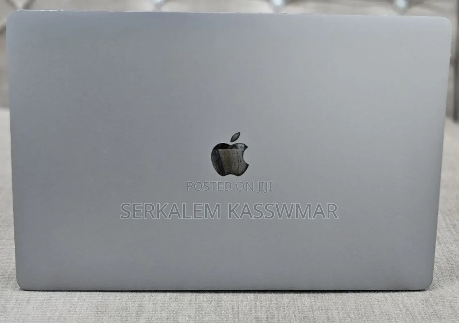 New Laptop Apple MacBook Pro 2019 32GB Intel Core i9 SSD 1T