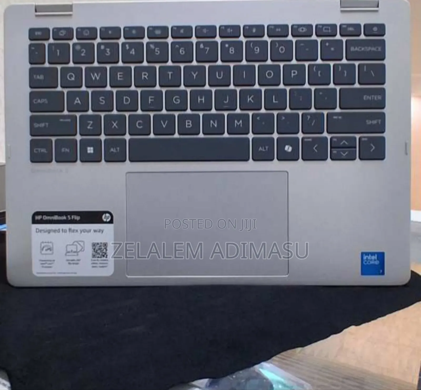 New Laptop HP OmniBook 5 Flip 16GB Intel Core 7 SSD 512GB