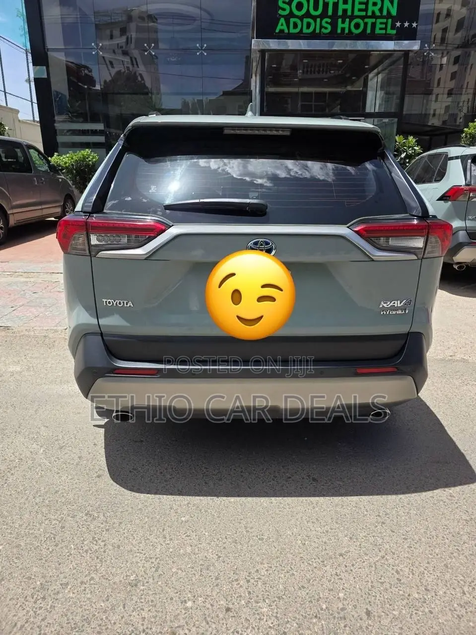 Toyota RAV4 2024 Green