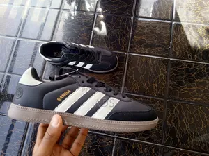 Adidas Samba