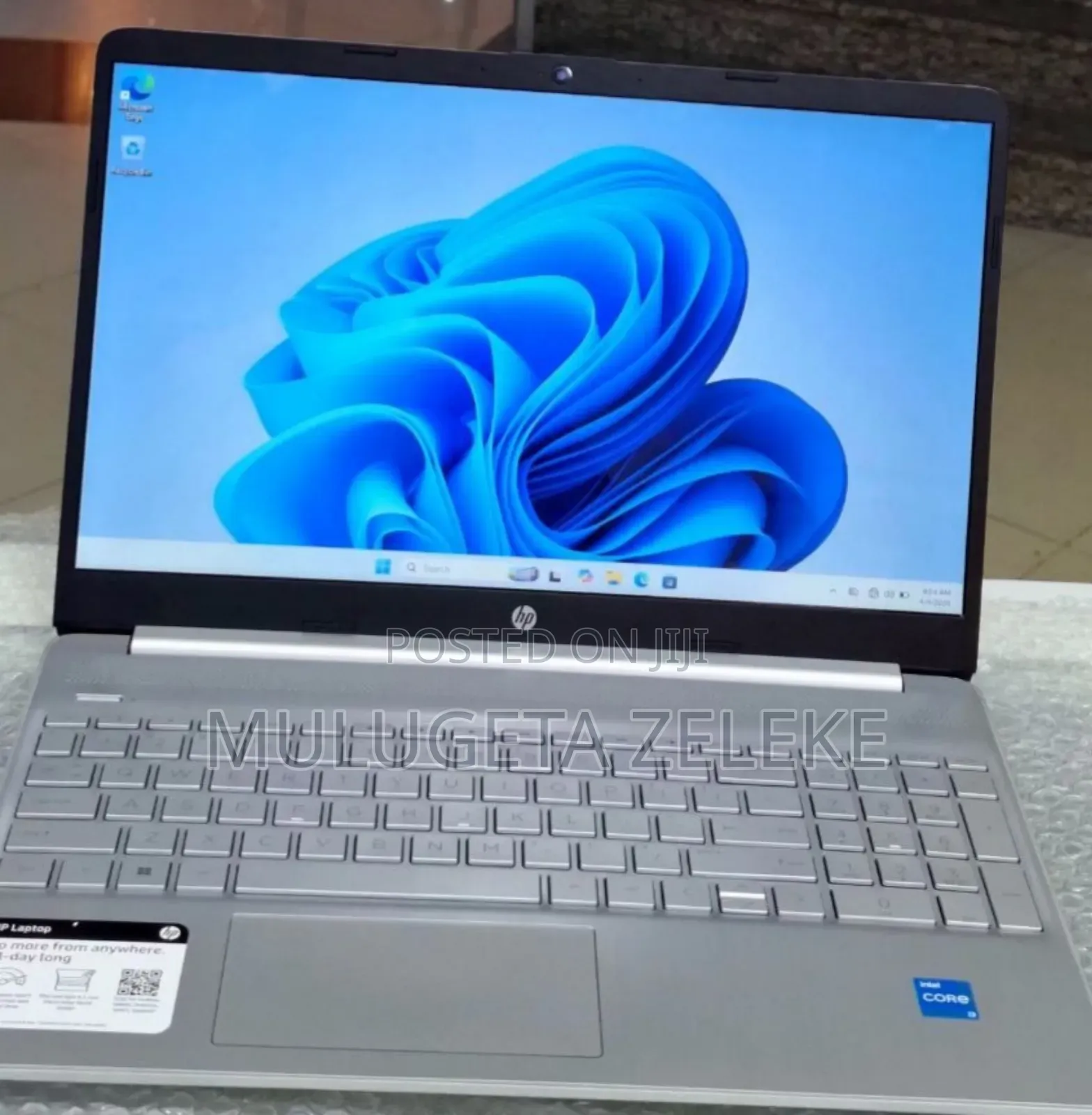 New Laptop HP Pavilion 15 8GB Intel Core i3 SSD 1T