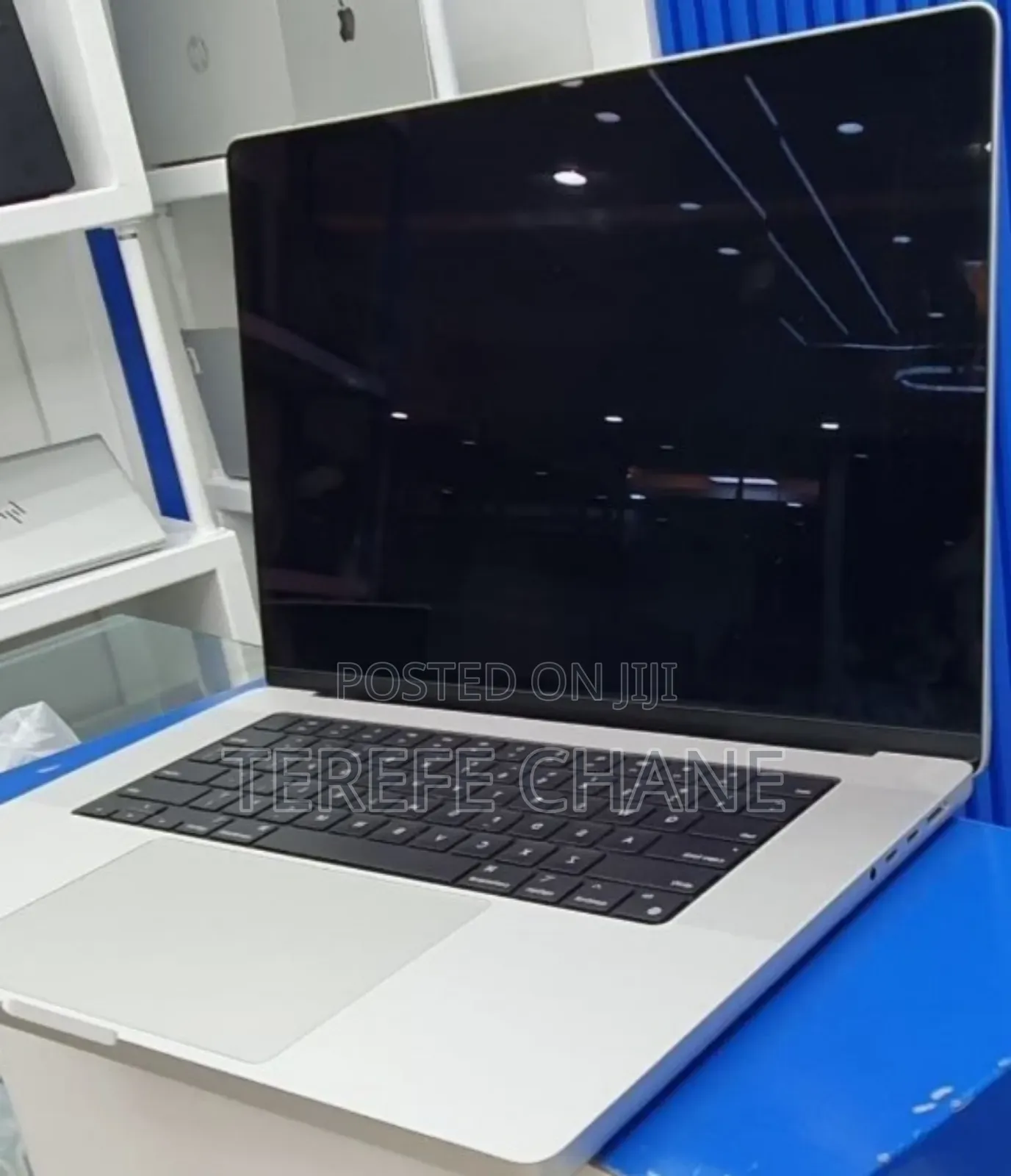 New Laptop Apple MacBook Pro 2021 M1 16GB Apple M1 Pro SSD 512GB