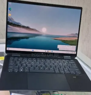 New Laptop HP Spectre 32GB Intel Core Ultra 7 SSD 1T