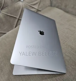 New Laptop Apple MacBook Pro 2019 32GB Intel Core i9 SSD 1T