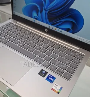 New Laptop HP Pavilion 14 16GB Intel Core i7 SSD 512GB