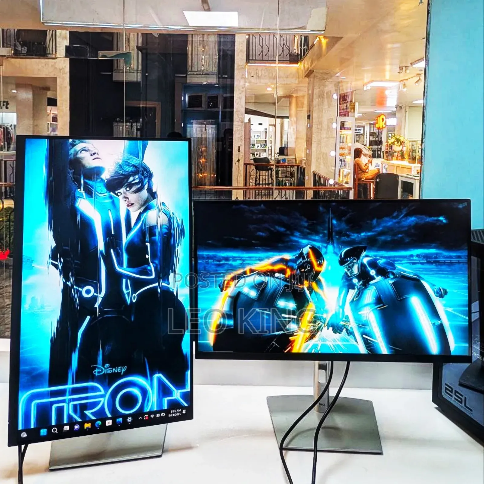 Dell Resolution 27 Inch Frameless Monitor, Dubai Used