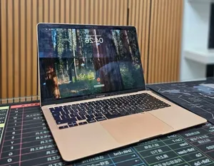 New Laptop Apple MacBook Air 2020 M1 8GB Apple M1 SSD 256GB