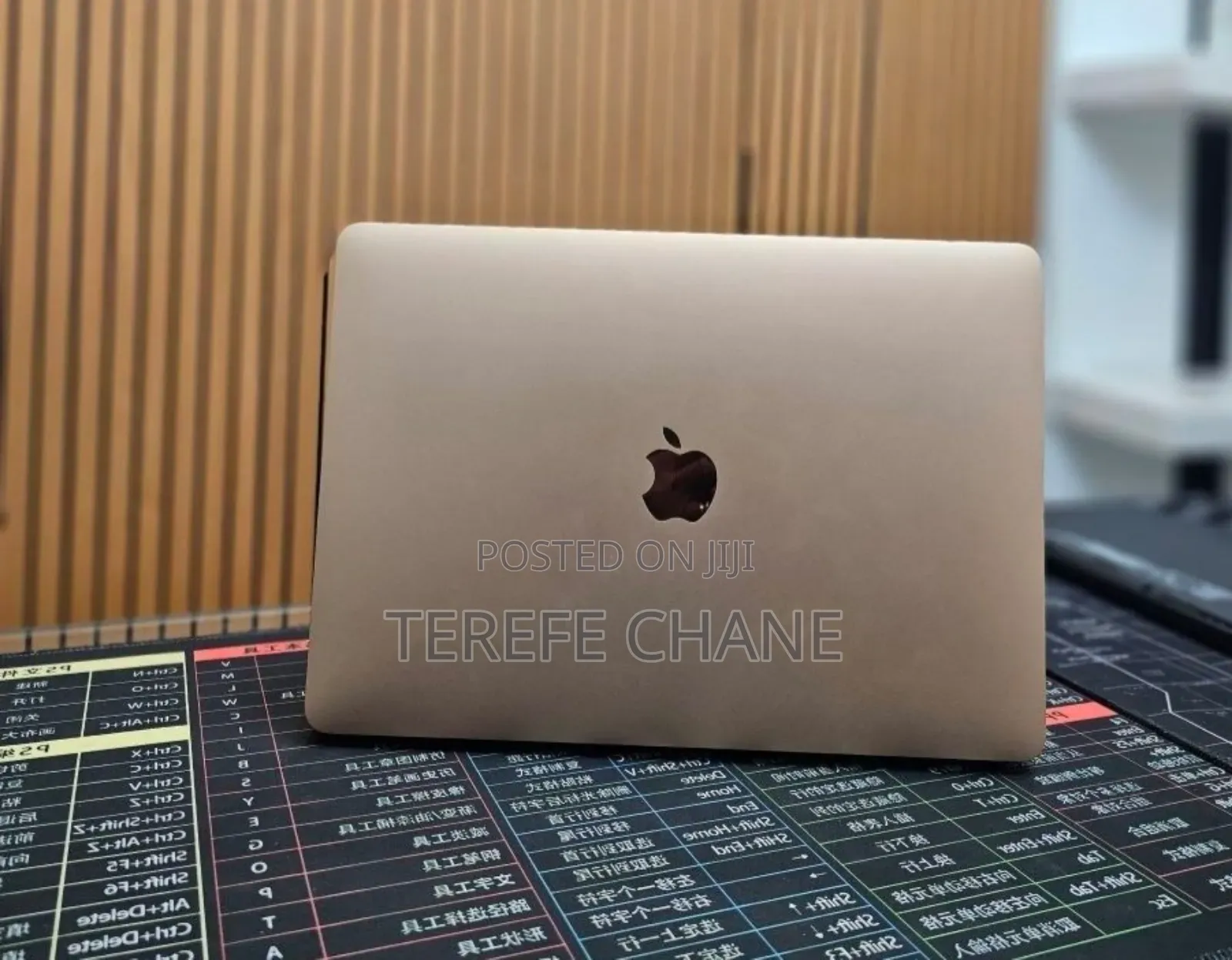 New Laptop Apple MacBook Air 2020 M1 8GB Apple M1 SSD 256GB