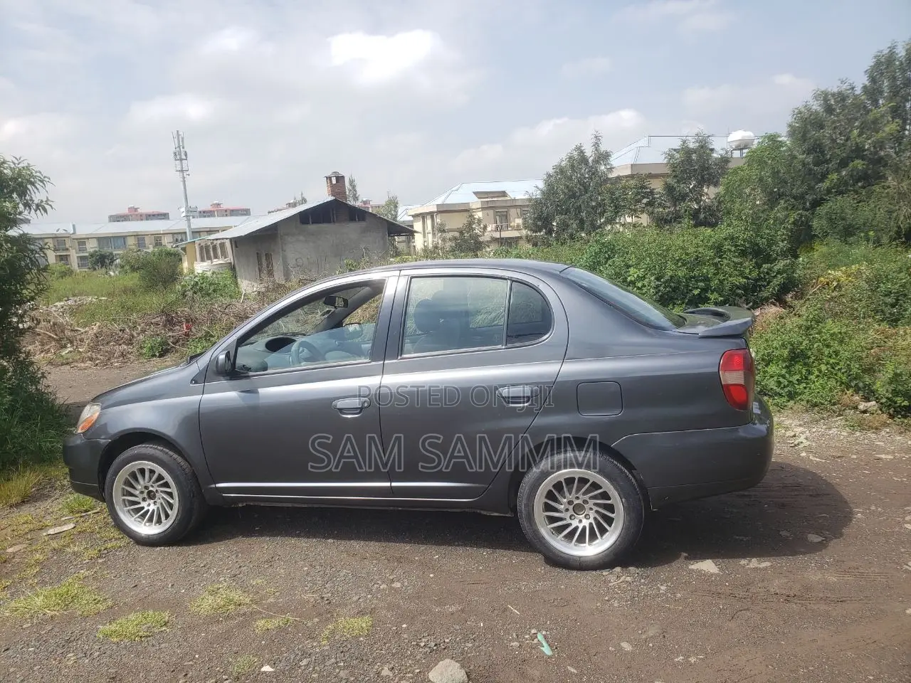 Toyota Platz 2001 Gray