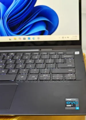 New Laptop Dell Inspiron 7306 16GB Intel Core i7 SSD 512GB