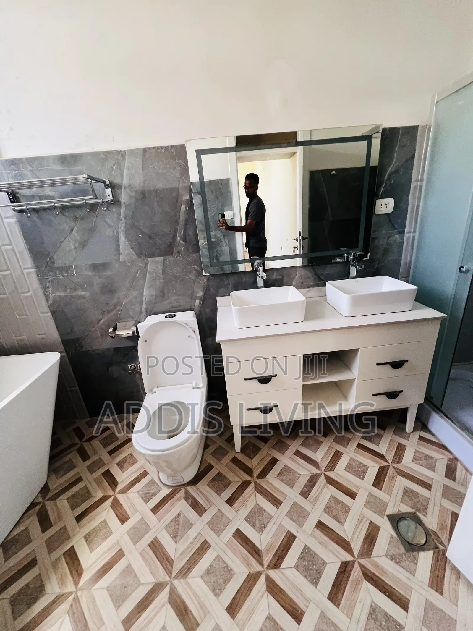 3bdrm Apartment in Bole for rent