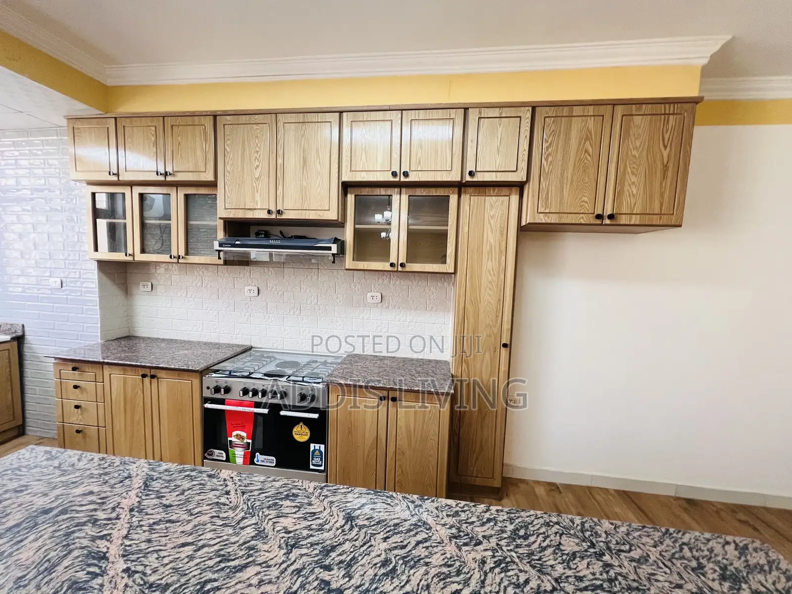 3bdrm Apartment in Bole for rent