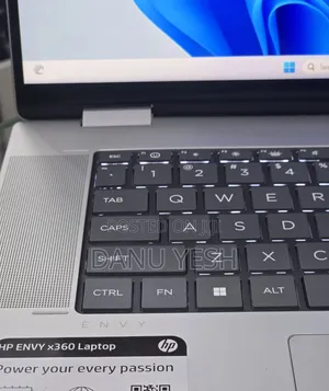 New Laptop HP Envy 15 16GB Intel Core 7 SSD 1T
