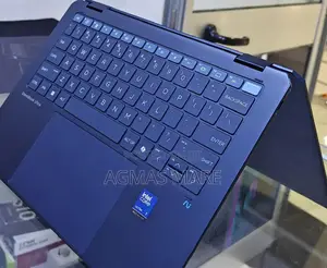New Laptop HP OmniBook X Flip 14" 32GB Intel Core Ultra 7 SSD 1T