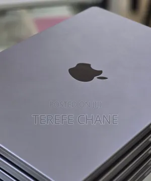 New Laptop Apple MacBook Pro M1 32GB Apple M1 Pro SSD 512GB